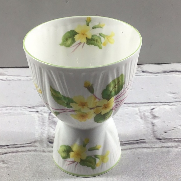 Primrose 13430 fine bone China pedestal egg cup yellow floral design, - Picture 3 of 10
